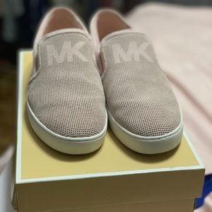Micheal Kors Slip on